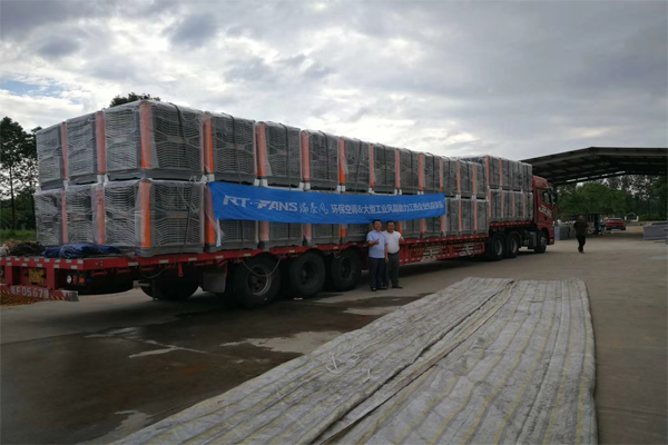瑞泰風(fēng)江門(mén)生產(chǎn)車(chē)間通風(fēng)設(shè)備廠(chǎng)家案例圖